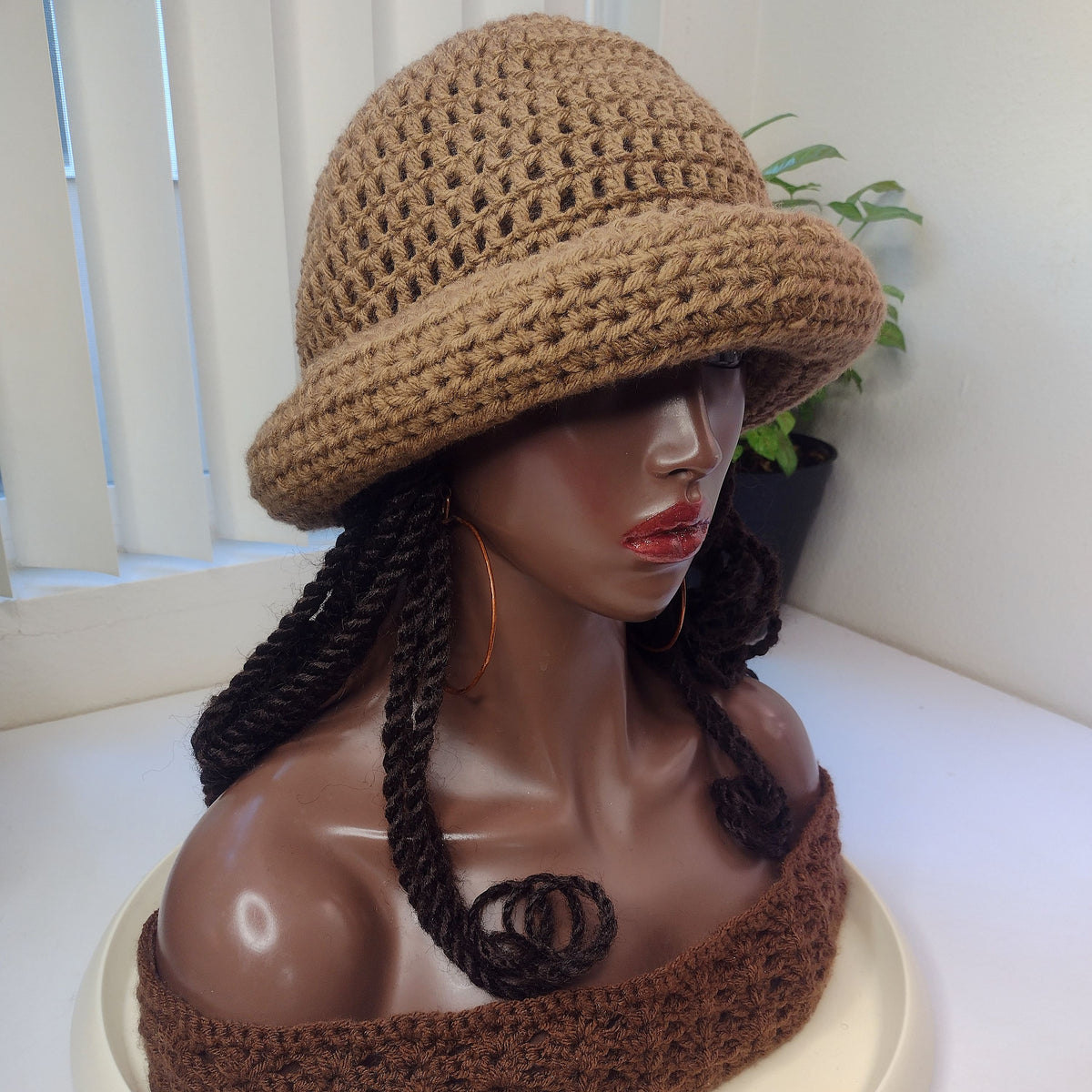 Deluxe Rolled Top Hat & Rolled Hat