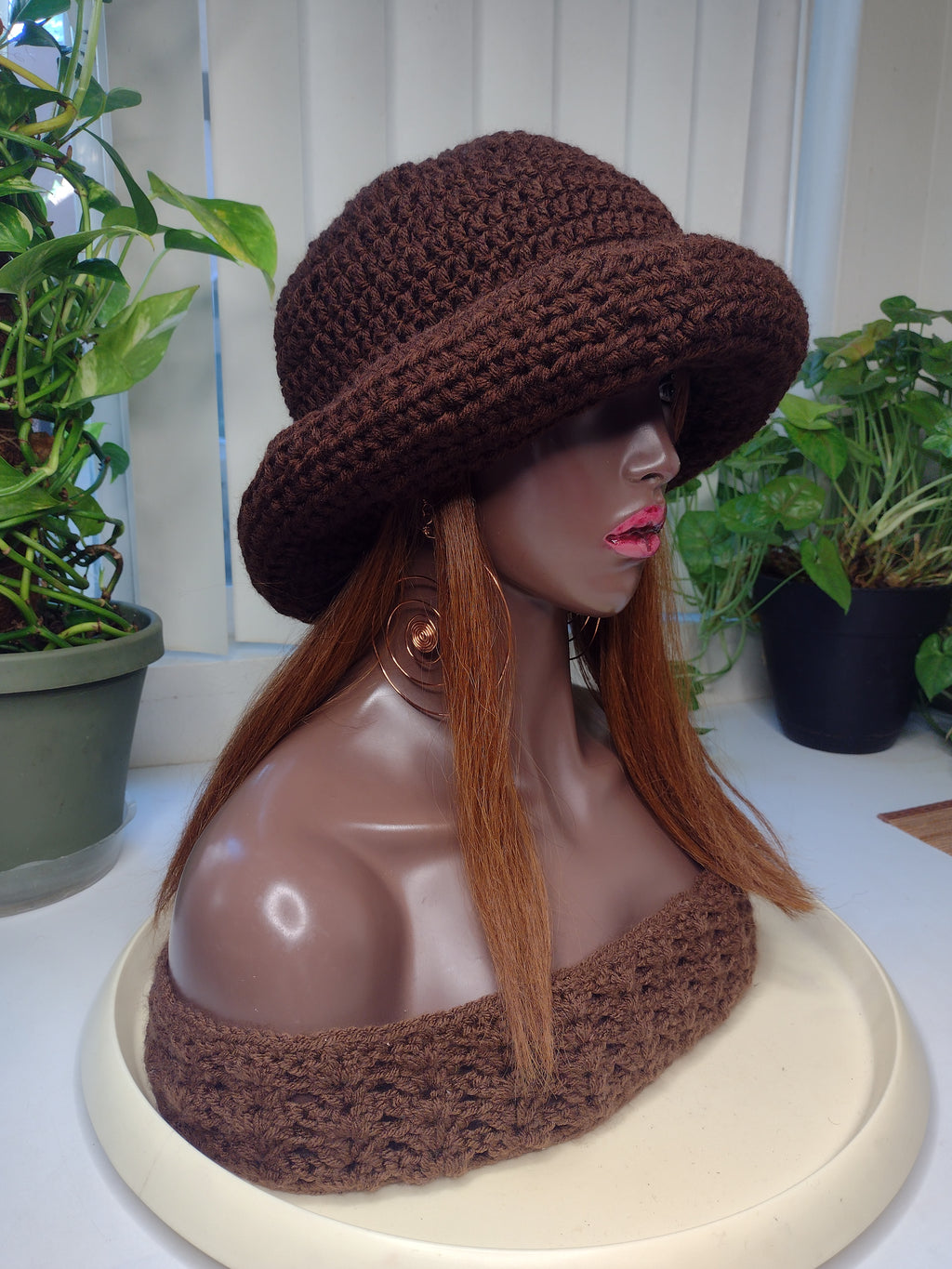 Deluxe Rolled Top Hat & Rolled Hat